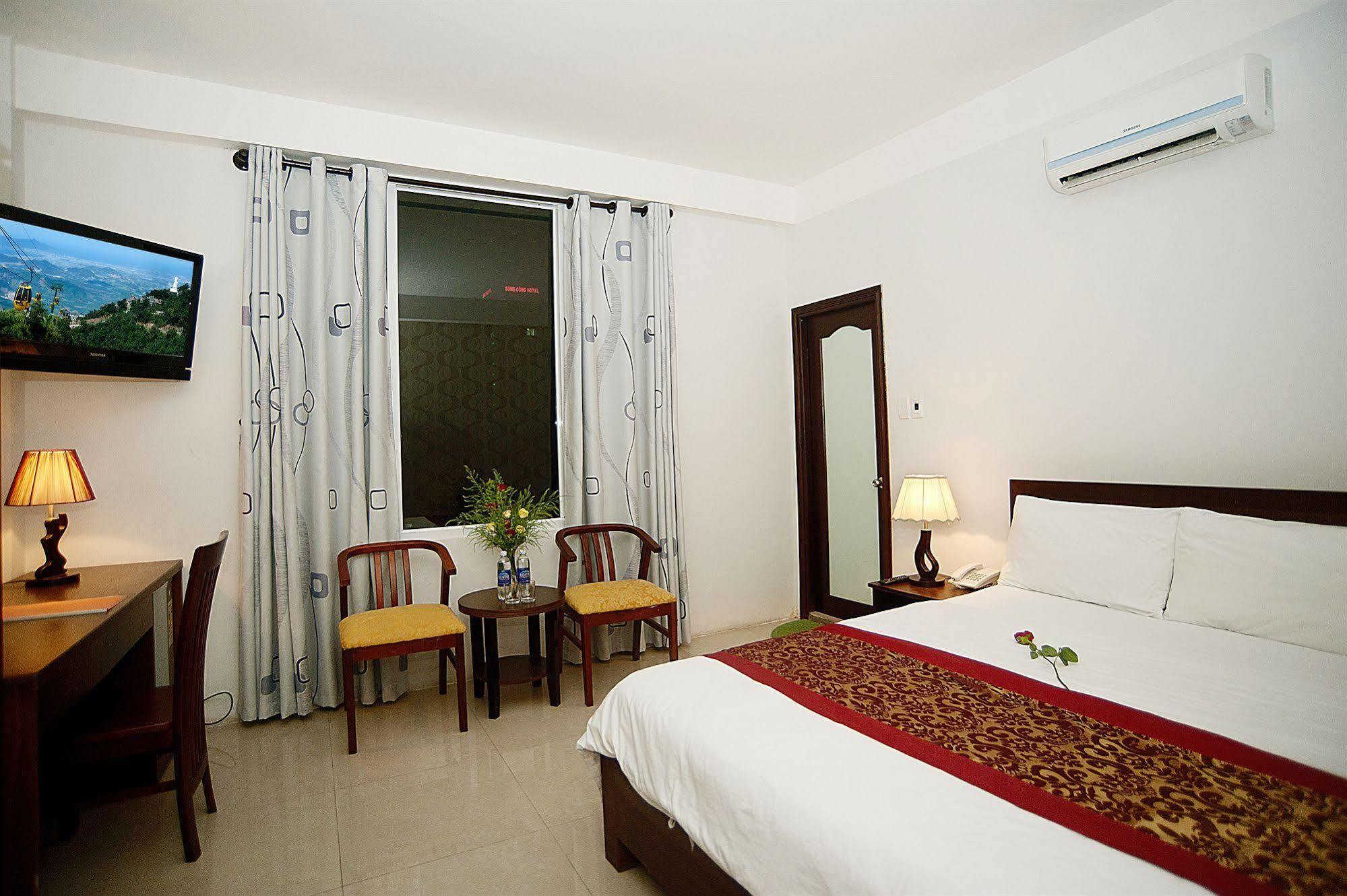 Bin Star Hotel Da Nang Zewnętrze zdjęcie
